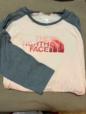 Women’s The North Face Pink Front Logo Baseball Style Long Sleeve Tee—Size XL